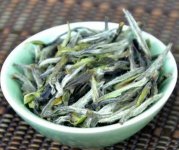 白茶一畝地能產(chǎn)多少斤？